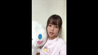 After her yoga class, she sweats again during sex with her boyfriend. The smell of sweat is exciting... [Couple's sex]