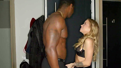 Petite Chick Alexa Flexy Rides Jax Slayher Hard Black Cock