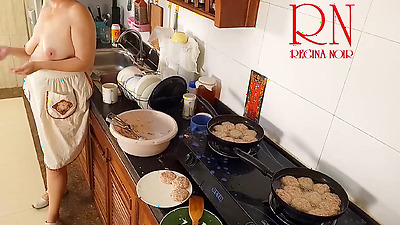 Nudist housewife Regina Noir cooks at the kitchen. Naked maid. Naked housewife. s3