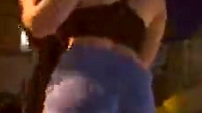 White thot walking around apartment complex fully naked and almost gets caught