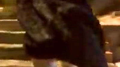 White thot walking around apartment complex fully naked and almost gets caught