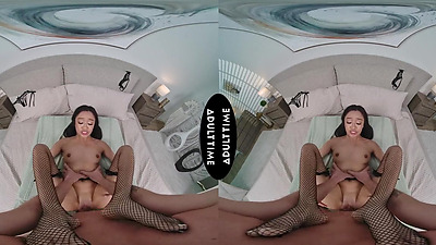 UP CLOSE VR - POV Hot Girl Jade Kimiko Struggles Taking Your MASSIVE Shaft! SHAKING ORGASM CUMSHOT - Petite Deepthroat