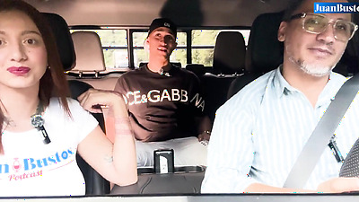 Khloe monta la polla de su hombre hasta que le llena el coño con semen caliente | Juan Bustos ROAD