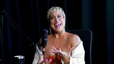 Slutty chick shows off her blowjob, puts vibrator in her pussy after saying she prefers sex in the morning and doesn't swallow cum - Just Joana (WATCH ON: SHEER/RED)