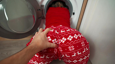 Christmas Gift for Step Son - Step Mom Stuck in Washing Machine3