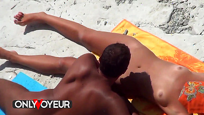 Beach Voyeur. Sugardaddy chilling with hot teen blonde