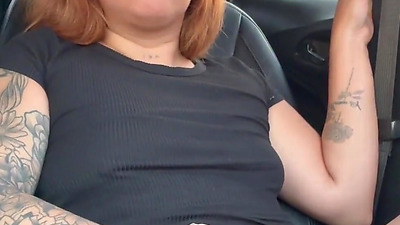 FREMMEDE KOMMER I MIN KONES VAGINA PÅ GADEN