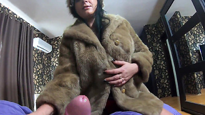 Preview- MilfyCalla- Face fuck,cum play and masturbation while wearing a fur coat and long red boots ep 211