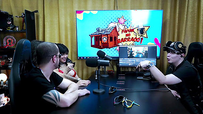 Yummi Paradise arrived at Pápum's Christmas, showed off her body and posed nicely for Ruan - Pápum no Barraco Podcast!