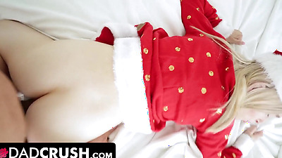 Emma Rosie Gifts Stepdad XMas Pussy!