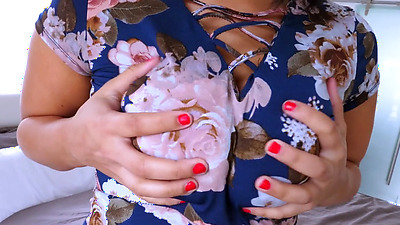 Full-Figured Fox - Emori Pleezer