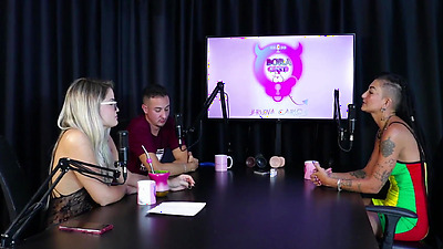 CAROLETA ROOTS' BEST MOMENTS ON BORA CAST WITH BRUNA CARLOS - PART 2 (WATCH ON: SHEER/RED)