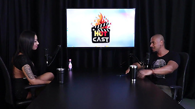 BEST MOMENTS OF LUCAS FERRAZ WITH VITORIA BEATRIZ ON HOT CAST - PART 3 (WATCH ON: SHEER/RED)