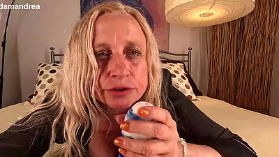 With the Mega Anal Dildo for the perfect prolapse orgasm