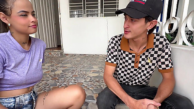 Follando con la perra de mi vecina porque su marido esta de viaje