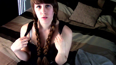 College Whore Earns Her A+ Swallowing