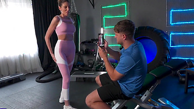 Fitness Rooms Wild Russian chick Fanta Sie loves big shaft hardcore gym sex sloppy deepthroat blowjob