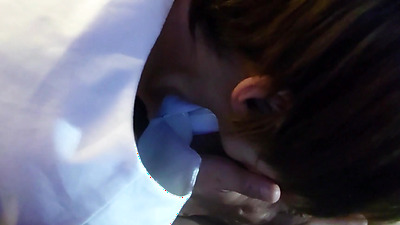 無修正　カラオケボックスでイチャイチャフェラ、過激騎乗位中だし