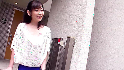 Nymphomaniac Skinny Japanese Mature talk to intense Masturbate with Dildo by Neighbour in Japan Uncensored
