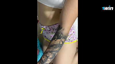 The delivery guy was very lucky today, I paid him with my pussy for his services