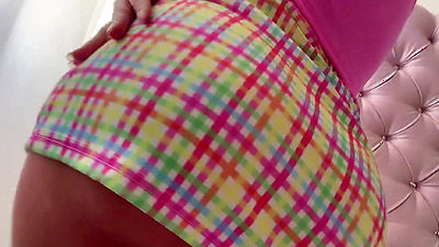 Gardener fucks her vagina after finishing her work