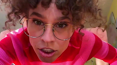 Quickie Under The Christmas Tree Cum Down My Chimney