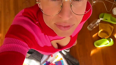 Quickie Under The Christmas Tree Cum Down My Chimney