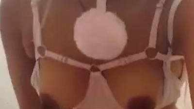 Ecuadorian bunny jumps in public bathroom