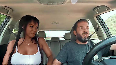 REALITY KINGS - August Skye - Servicing The Mechanic -15-30 min