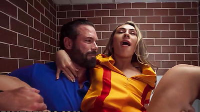 REALITY KINGS - Waitress MacKenzie Mace Wants To Fuck, Lucky For Her Muscular Customer GI Joey Is There To Help