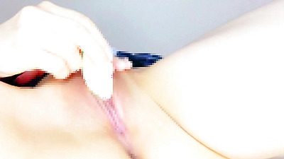 金髪ギャルが、乳首クリップとおもちゃでオナニー愛液がだくだく溢れちゃう