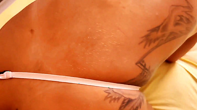 I teased my stepson by sticking my butt up on him until he fucked my arse and my tight pussy. Luna Oliveira e Vagninho