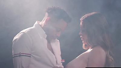 FANTASY MASSAGE - Big Titties Masseuse Takes Care Of her Client's Back Pain By Fucking His Hard Dick