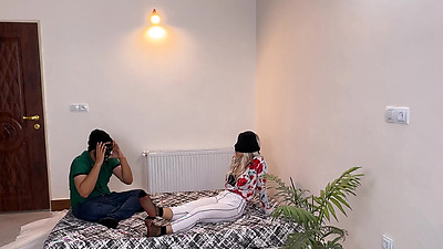 (زن ذا- دا. شم بهش خی -ا .-نت کرد حسابی بهم داد تا....ابمو ریختم دهنش(سناریو مکالمه فارسی