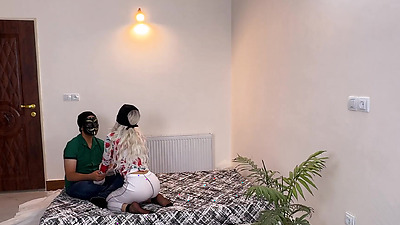 (زن ذا- دا. شم بهش خی -ا .-نت کرد حسابی بهم داد تا....ابمو ریختم دهنش(سناریو مکالمه فارسی