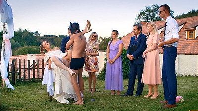 BRIDE4K. Lovely Love Scene