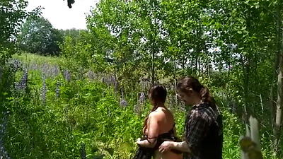 Risky Sex! Hot Brunette Amateur Chick Hard Fucked Outdoors Near A Road