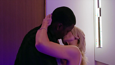 BLACKEDRAW BBC-Hungry Raven Lane Gets Huge Creampie In First Blacked Raw Scene2