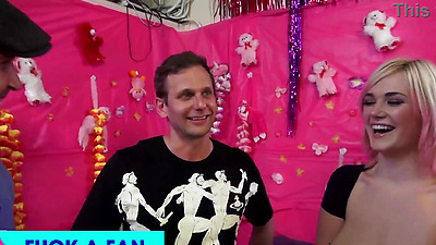 Lucky Horny Fan Reams Tory Lane, Megan & Siri In Insane Gangbang!