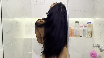 Big booty latina masturbates in the shower - MAY HERNANDEZ