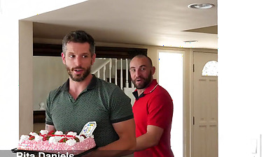 Rita Daniels' First Air-tight Scene: The Video - Mike Mancini