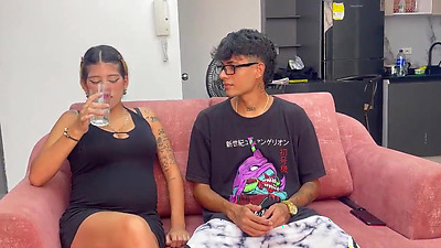 I fuck an unknown Latina chick who asks me for help and I fuck her hard in my apartment.