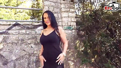 Sex Meeting In Public Park With Hot Woman