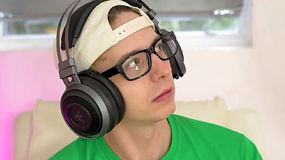 British MILF In Hardcore Cowgirl  And Doggystyle - AGEDLOVE