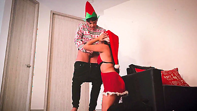 I CHEAT ON MAMA NOEL AND FUCK HER ON CHRISTMAS