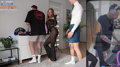 Rave Slut Cheats on Boyfriend with Friend During Stream ( Full Tape )