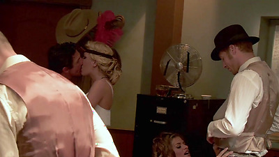 Kumalott - Madelyn Marie a Huge Jugged Blonde Dream Babe is Jizzed in Face Badly by Tommy Gunn, Chri