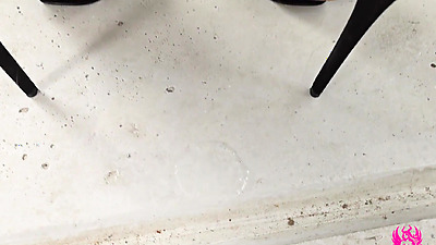 Polish milf gives arse to neighbor. Polish and mature porn is cool