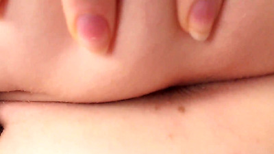 CloseUp Anal Plug Training and Squirting Orgasm