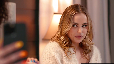 GIRLSWAY - PAWG Anna Claire Clouds & Petite Bestie Alexis Tae Explore Lesbian Pleasure Together